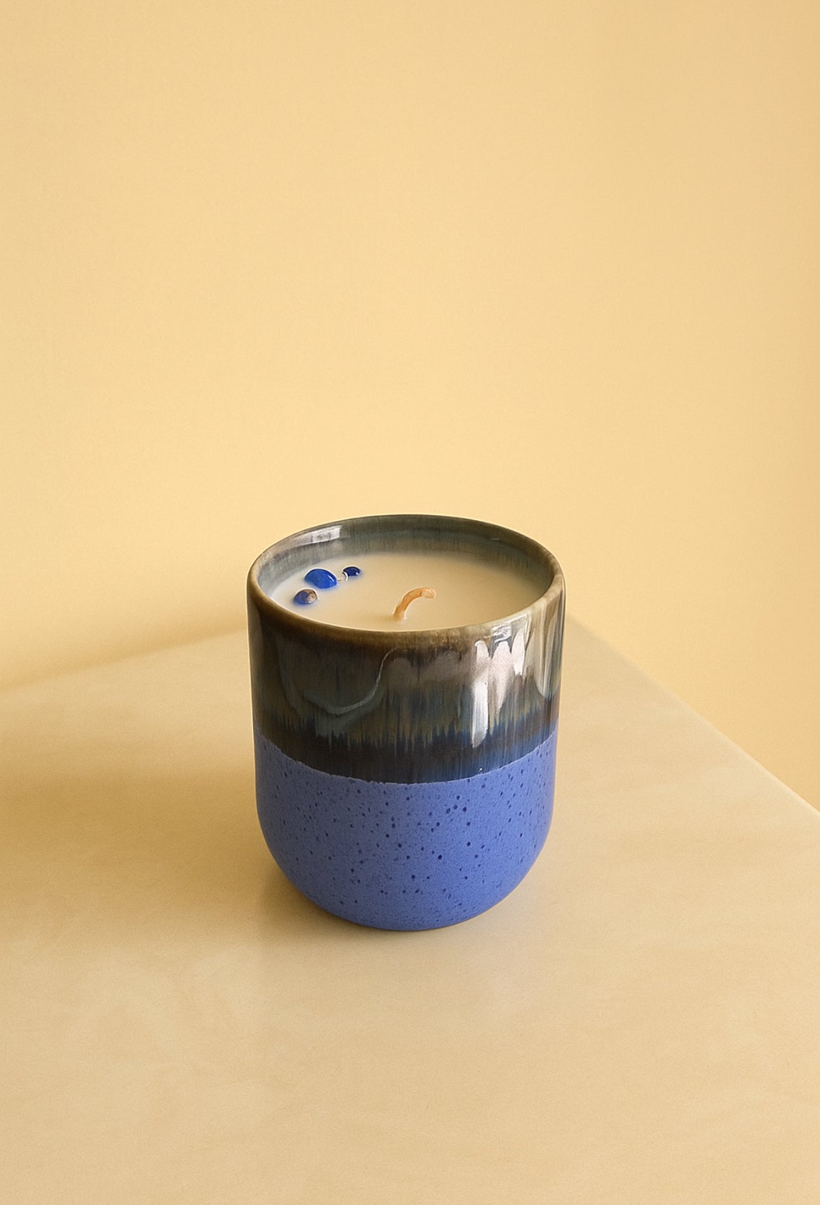 Sea Breeze Scented Candle