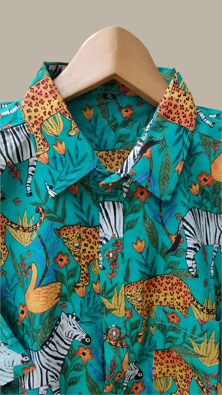 Green jungle print shirt