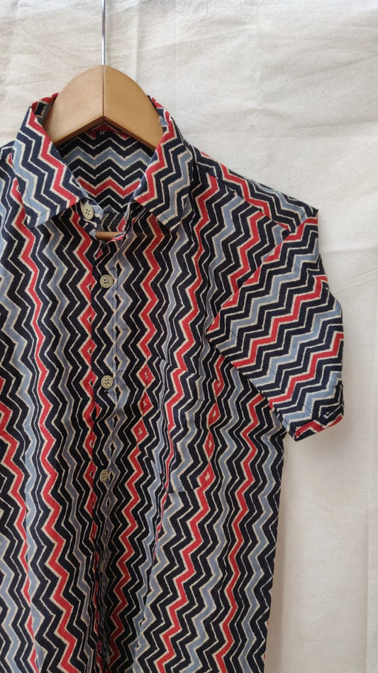 Zig zag print cotton shirt