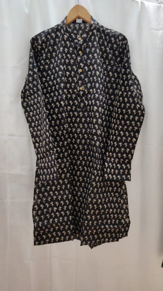 Black motif long kurta